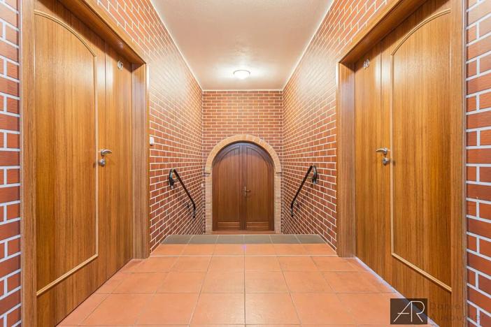 Prodej ubytování, Hovorany, 885 m2