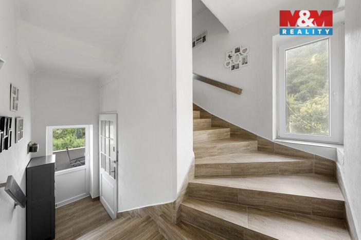 Prodej rodinného domu, Ústí nad Labem - Střekov, Jeseninova, 275 m2