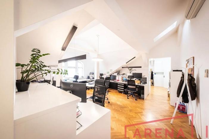 Pronájem kanceláře, Brno, Hlinky, 782 m2