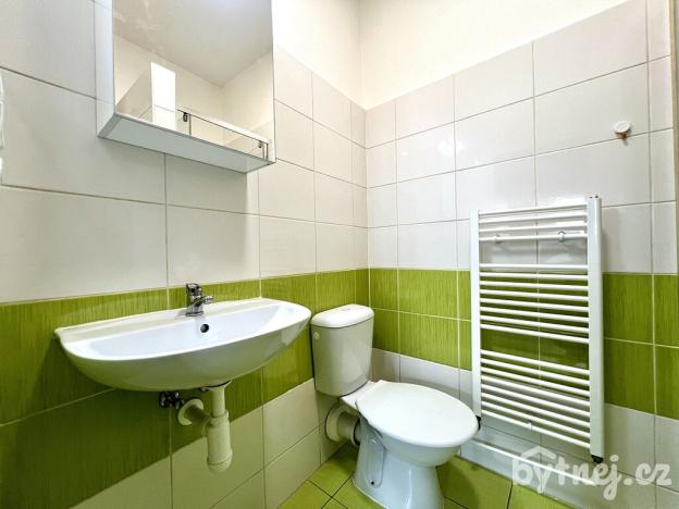 Pronájem bytu 2+kk, Olomouc - Hodolany, Rejskova, 35 m2