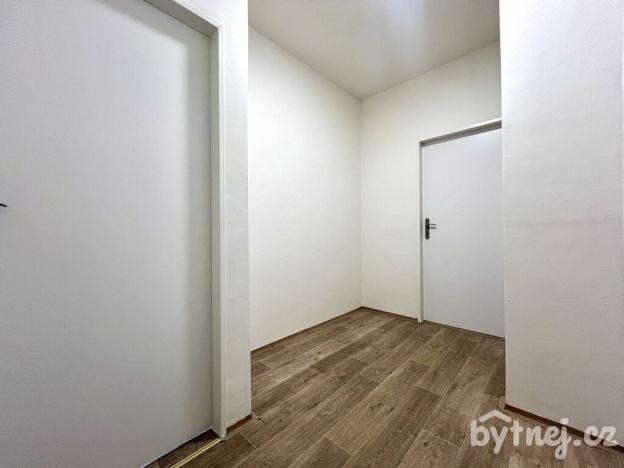 Pronájem bytu 2+kk, Olomouc - Hodolany, Rejskova, 35 m2