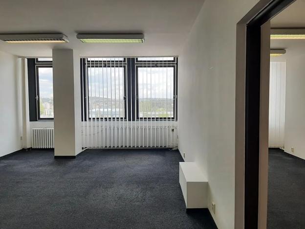 Pronájem kanceláře, Brno, Svatopetrská, 20 m2