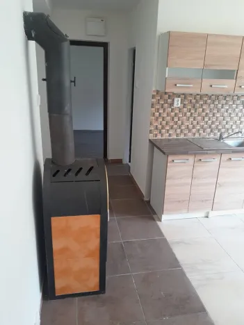 Pronájem bytu 1+1, Jablonné v Podještědí, Máchova, 40 m2