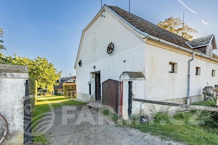 Prodej zemědělské usedlosti, Březnice, 300 m2