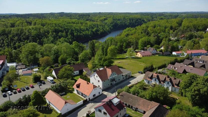 Prodej restaurace, Zvíkovské Podhradí, 780 m2