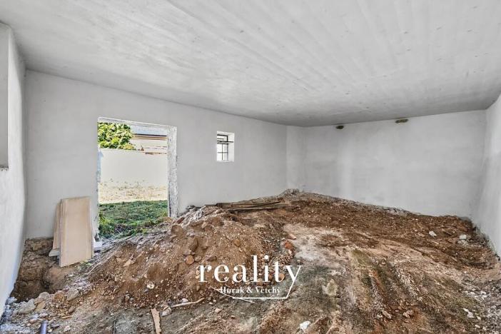 Prodej zemědělské usedlosti, Báňovice, 80 m2