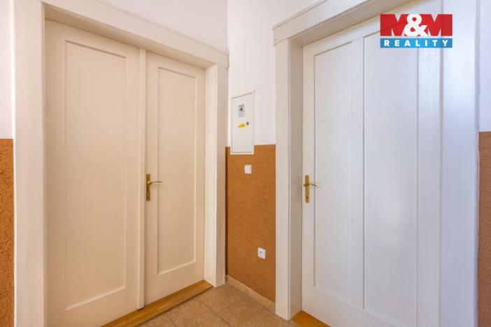 Prodej bytu 3+1, Poděbrady - Poděbrady II, Dr. Beneše, 85 m2