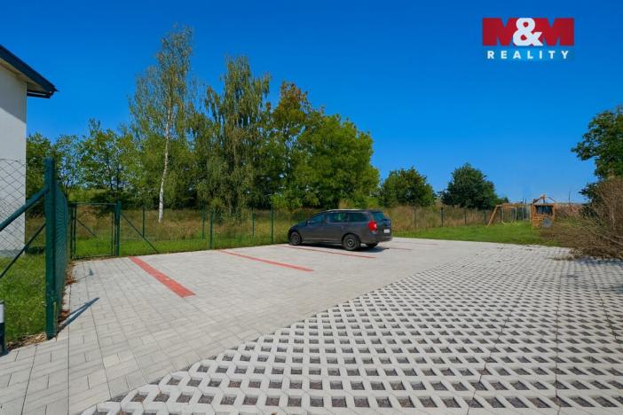 Prodej bytu 1+kk, Ostrov, Sukova, 23 m2