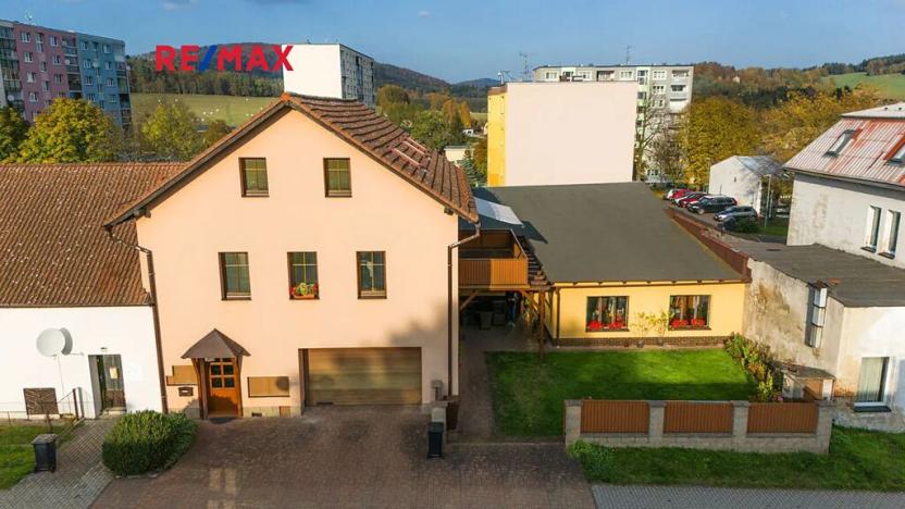 Prodej rodinného domu, Cvikov, Komenského, 298 m2