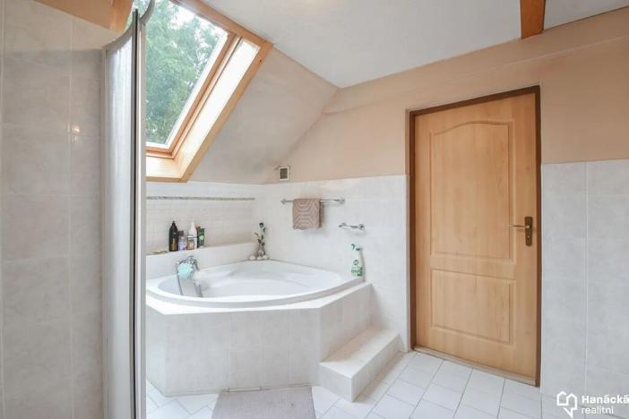 Prodej rodinného domu, Loučná nad Desnou, 190 m2