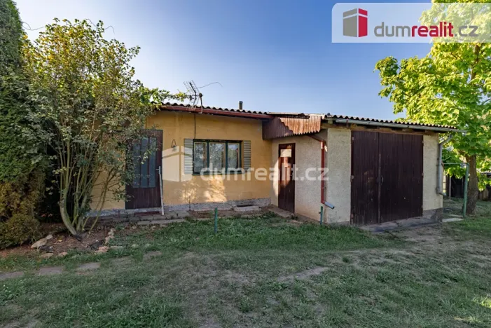 Prodej rodinného domu, Vroutek, Nádražní, 280 m2