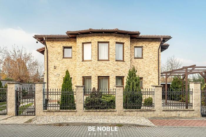 Prodej rodinného domu, Přezletice, Pod Hájem, 177 m2