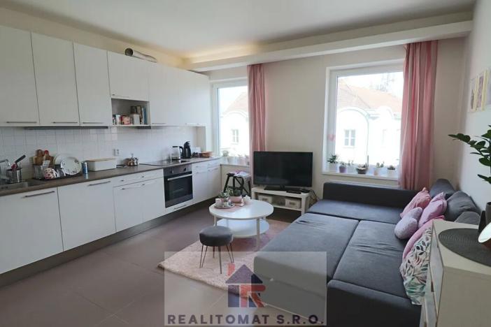 Pronájem bytu 2+kk, Praha - Libeň, Braunerova, 52 m2
