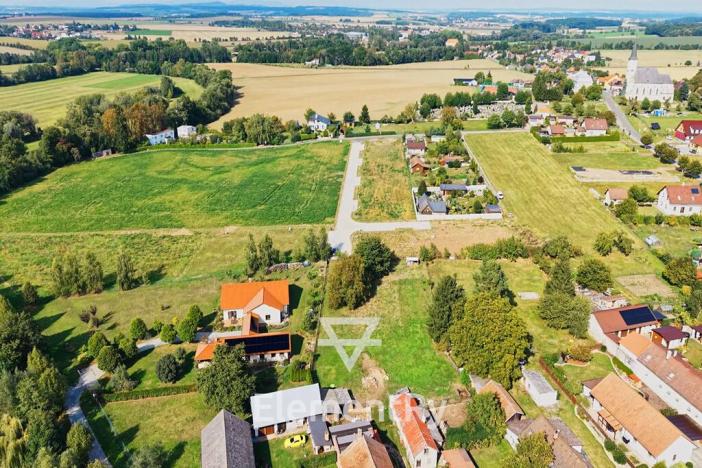 Prodej pozemku pro bydlení, Mokrovousy, 742 m2