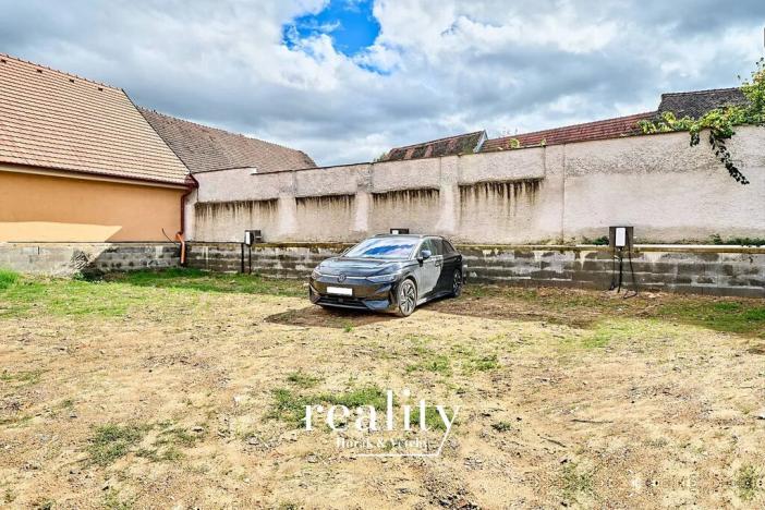 Prodej bytu 2+kk, Dešná, 49 m2