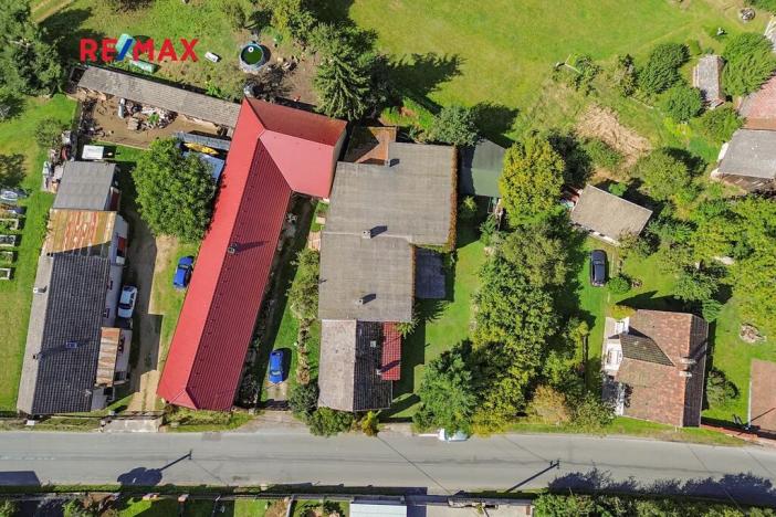 Prodej rodinného domu, Vrčeň, 437 m2