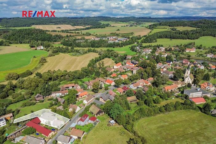 Prodej rodinného domu, Vrčeň, 437 m2