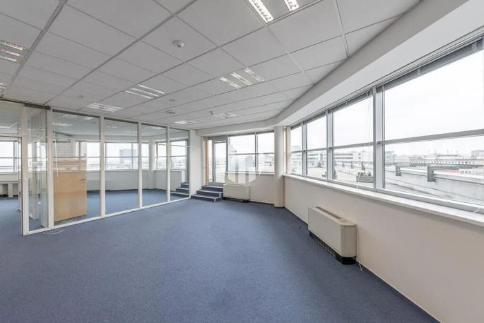 Pronájem kanceláře, Praha - Nusle, Doudlebská, 635 m2