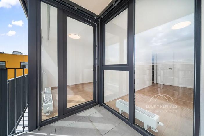 Pronájem bytu 1+kk, Praha - Chodov, Líbalova, 32 m2