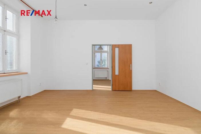 Prodej bytu 2+1, Plzeň, Nerudova, 58 m2