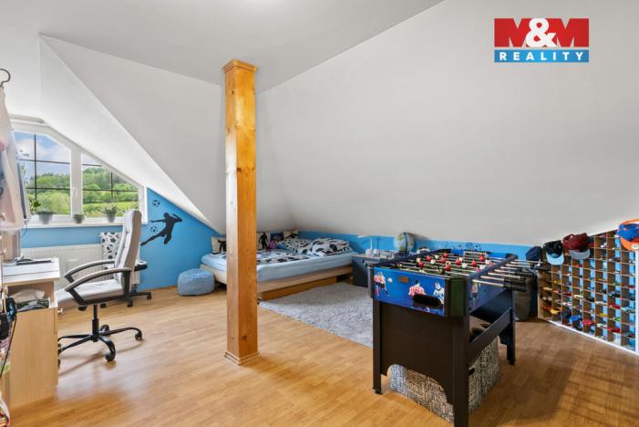 Prodej rodinného domu, Chuchelna, 290 m2