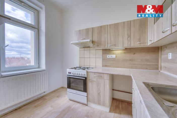 Pronájem bytu 3+1, Plzeň - Jižní Předměstí, Klatovská třída, 100 m2