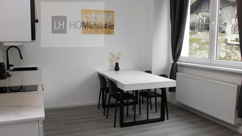 Pronájem bytu 2+kk, Karlovy Vary, 36 m2