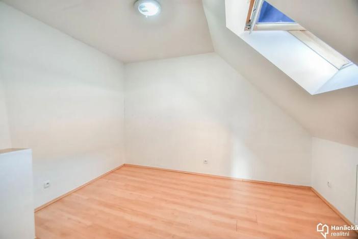 Prodej činžovního domu, Olomouc, Dolní náměstí, 1450 m2