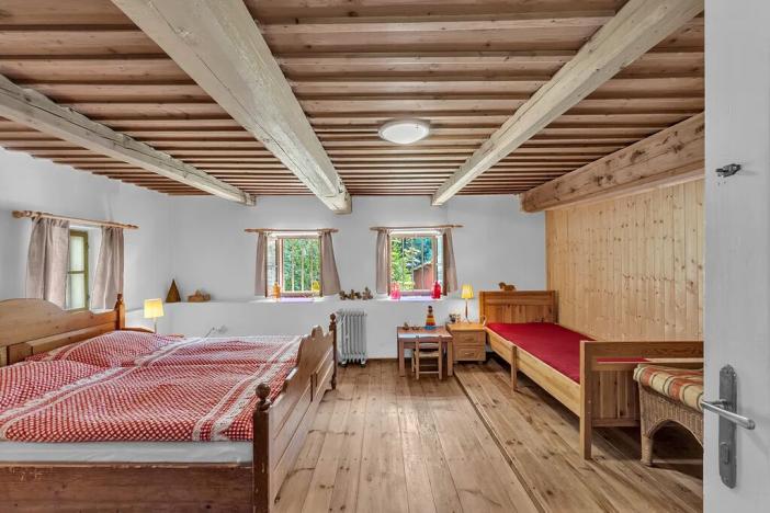 Prodej chalupy, Mezilečí, 150 m2