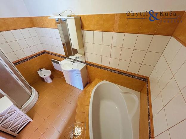 Prodej rodinného domu, Radslavice, Školní, 347 m2