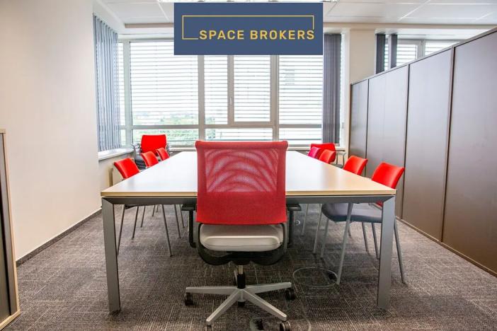 Pronájem kanceláře, Praha - Dejvice, Evropská, 1000 m2