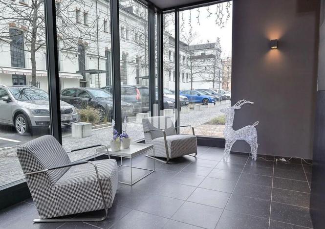 Pronájem kanceláře, Praha - Holešovice, U průhonu, 1050 m2