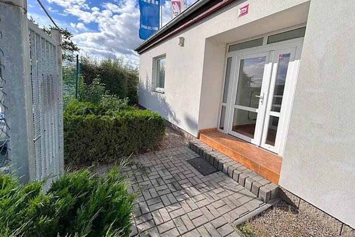 Pronájem obchodního prostoru, Louny, Průmyslová, 126 m2