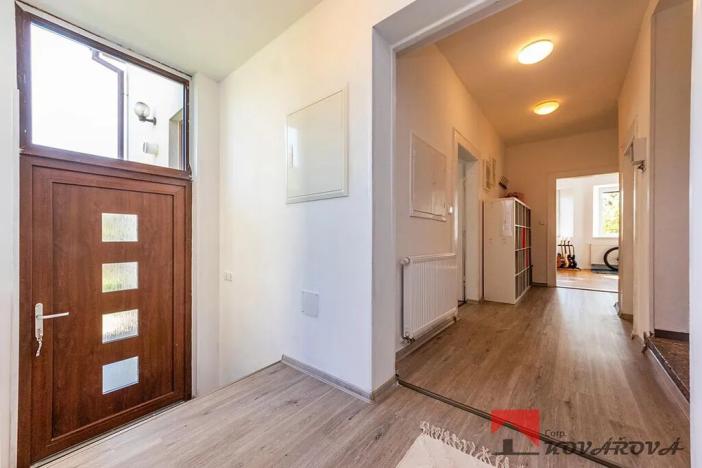 Prodej rodinného domu, Ledčice, 185 m2