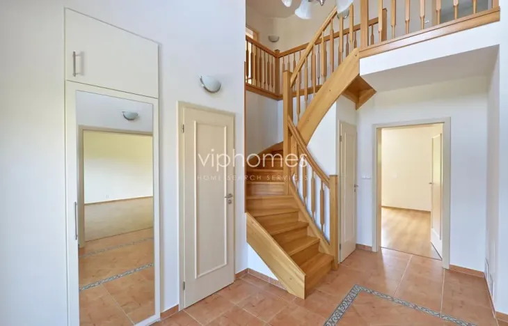 Pronájem vily, Praha - Nebušice, K Šedivce, 288 m2