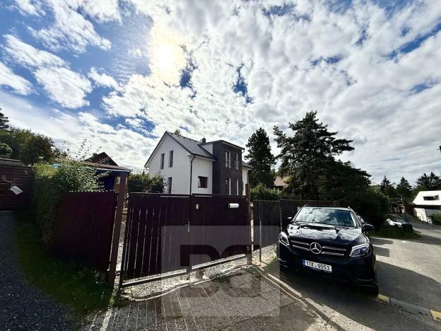 Prodej rodinného domu, Louňovice, V Luhu, 160 m2