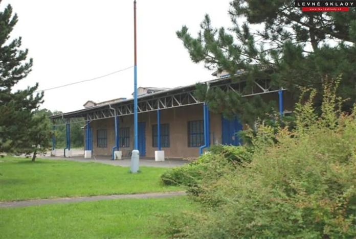 Pronájem skladu, Kolín, 1000 m2