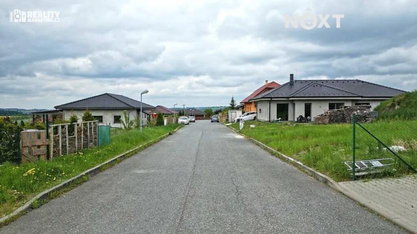 Prodej pozemku pro bydlení, Lipovec, 738 m2