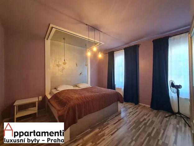 Pronájem bytu 2+kk, Praha - Nové Město, Truhlářská, 52 m2