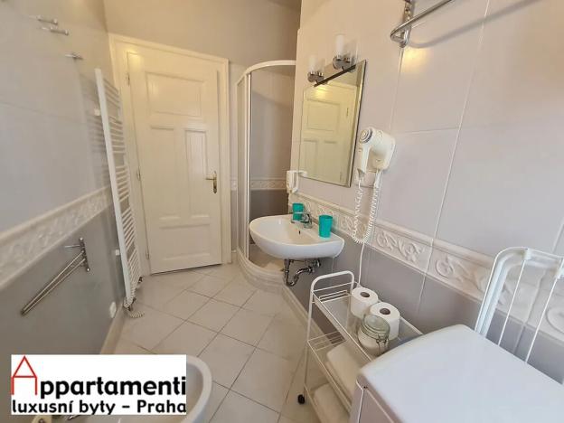 Pronájem bytu 2+kk, Praha - Nové Město, Truhlářská, 52 m2