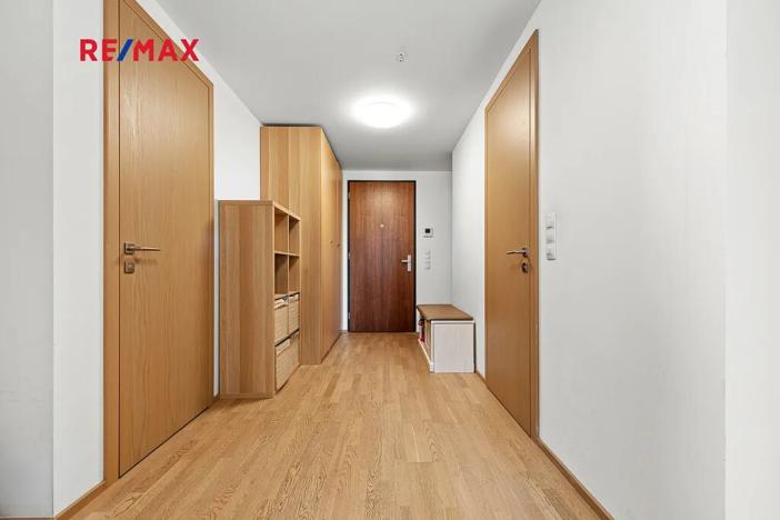 Prodej bytu 3+kk, Praha - Holešovice, Sanderova, 104 m2
