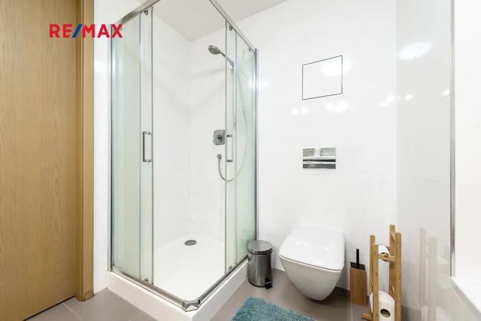 Prodej bytu 3+kk, Praha - Holešovice, Sanderova, 104 m2