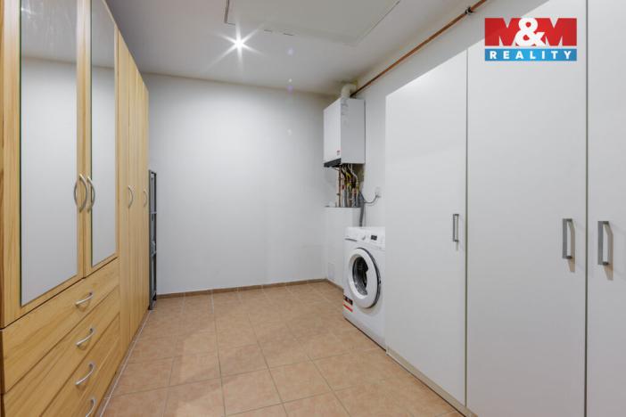 Prodej bytu 2+1, Teplice, Jugoslávská, 91 m2