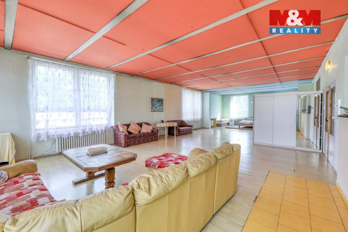 Prodej výrobních prostor, Černošín, 1100 m2