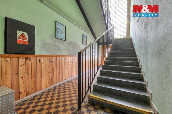 Prodej výrobních prostor, Černošín, 1100 m2