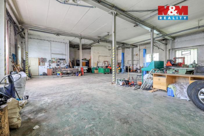 Prodej výrobních prostor, Černošín, 1100 m2