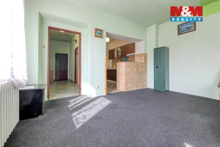 Prodej výrobních prostor, Černošín, 1100 m2