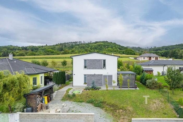 Prodej rodinného domu, Knínice, 130 m2