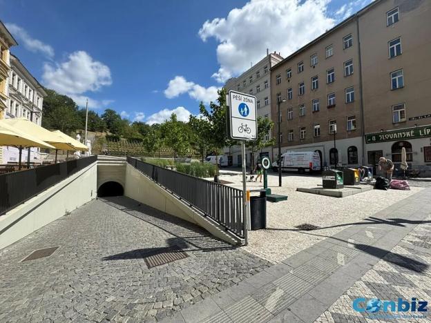 Pronájem bytu 2+kk, Praha - Žižkov, Tachovské náměstí, 43 m2