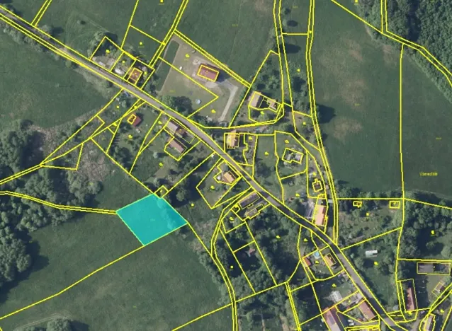 Dražba pole, Třebušín, 1600 m2